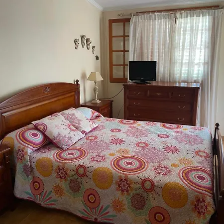 Adosado Con Piscina Y Tenis Holiday home *