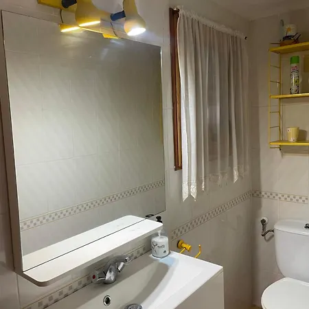 Adosado Con Piscina Y Tenis Holiday home Benicassim